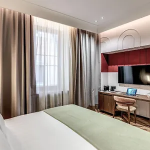 4* Hotel The Steps - By Eitch Collection